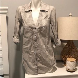 Arden B. 3/4 sleeve button up (blue+white stripes)